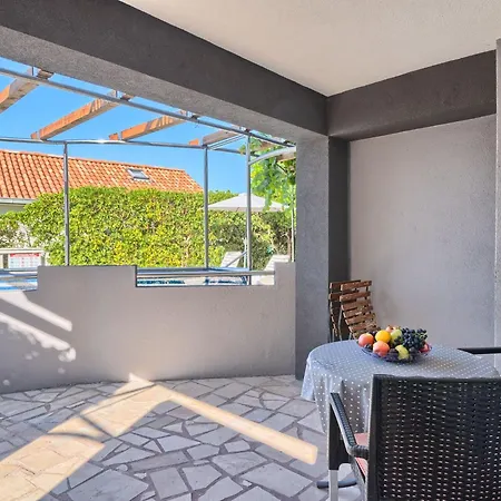 Appartamento Fuer Zwei Personen By Interhome *